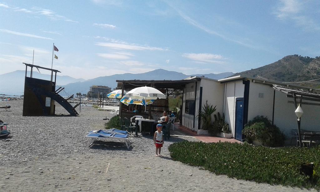 Casa Med Holiday Home Isolabona 外观 照片
