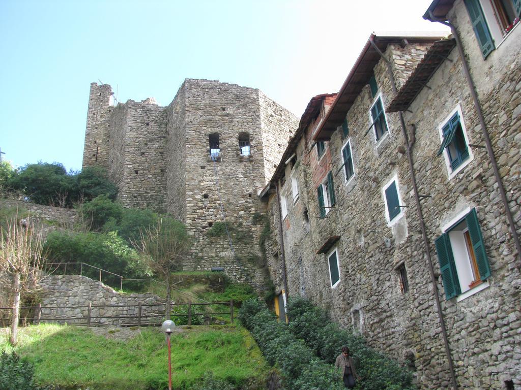 Casa Med Holiday Home Isolabona 外观 照片