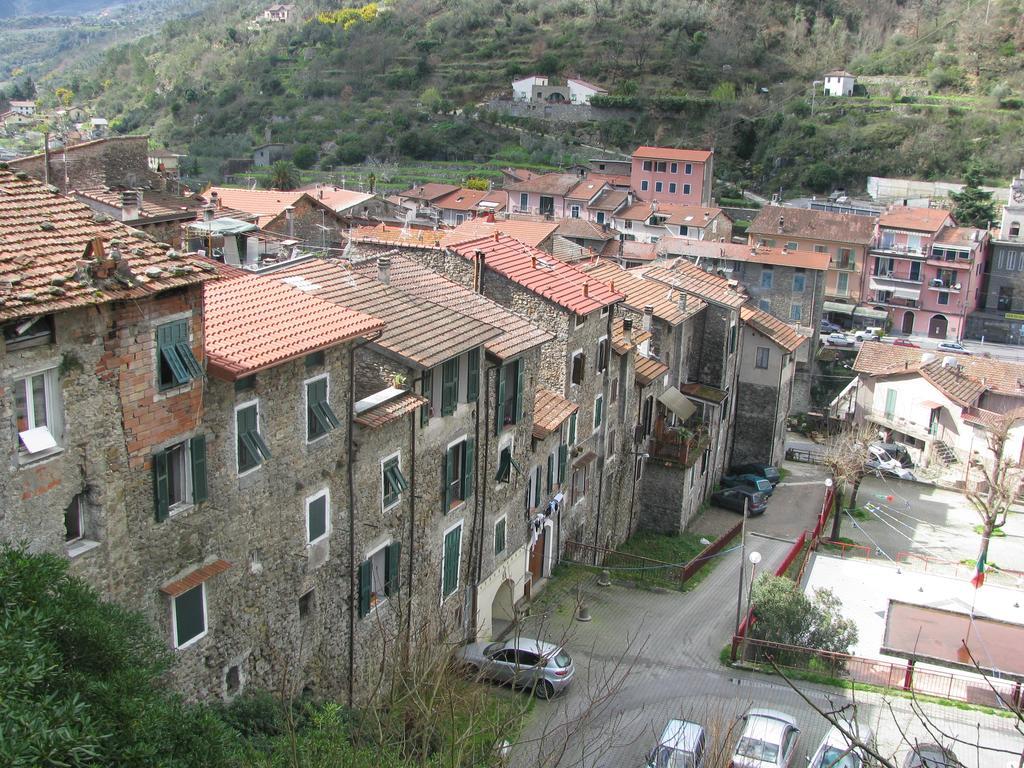 Casa Med Holiday Home Isolabona 外观 照片