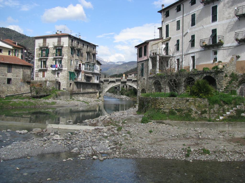 Casa Med Holiday Home Isolabona 外观 照片