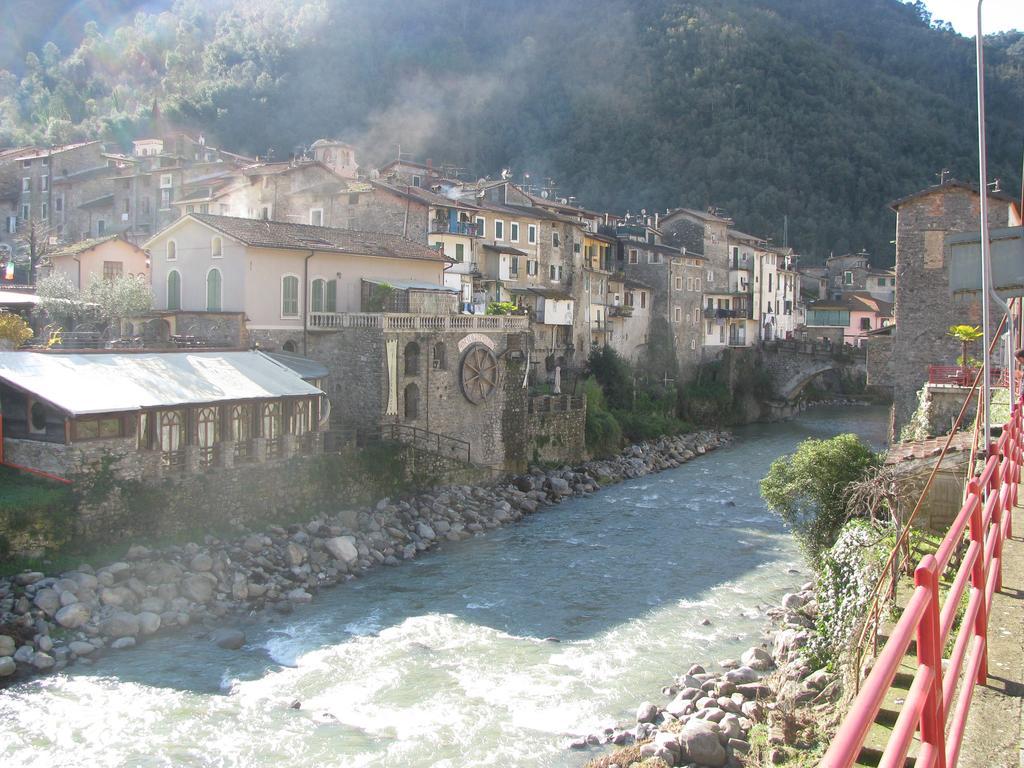 Casa Med Holiday Home Isolabona 外观 照片